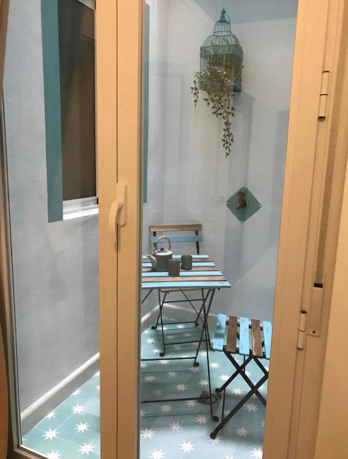 Monna Flats Arenal 1 Apartment Севиля Екстериор снимка